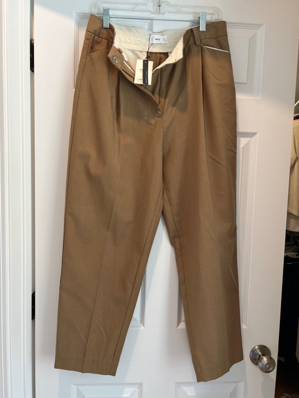 Mango women’s  Khaki Pleated Chinos - Tan
